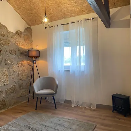 Nyaraló Casa De Pedra Em Vinha No Dao *