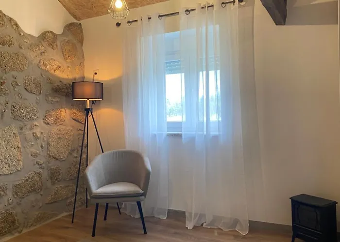 Casa vacanze Casa De Pedra Em Vinha No Dao *